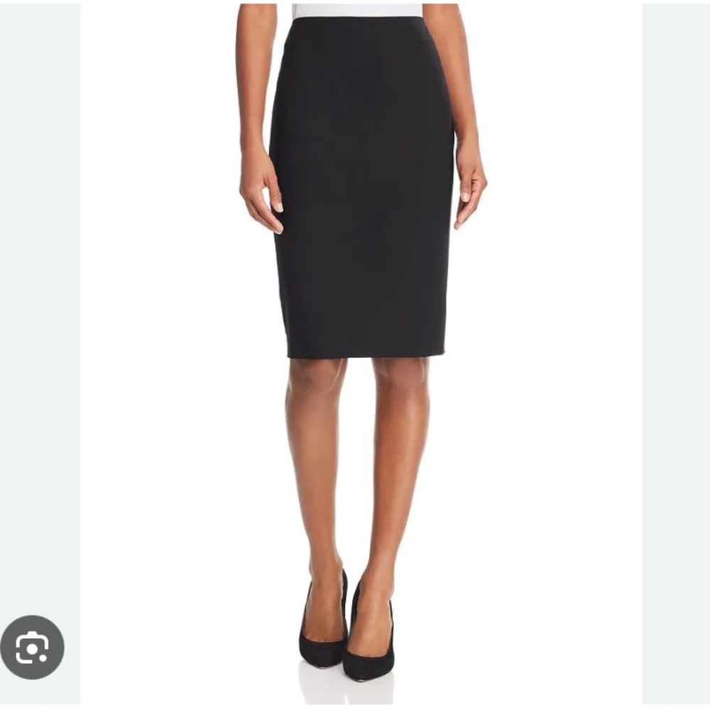 Theory Golda Skirt in Tailor Tropical Stretch Wool BNWT